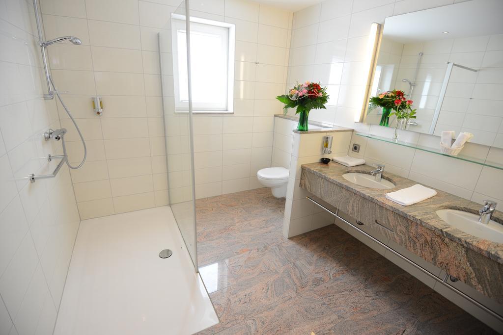 Отель Moehringers Schwarzwald 4*
